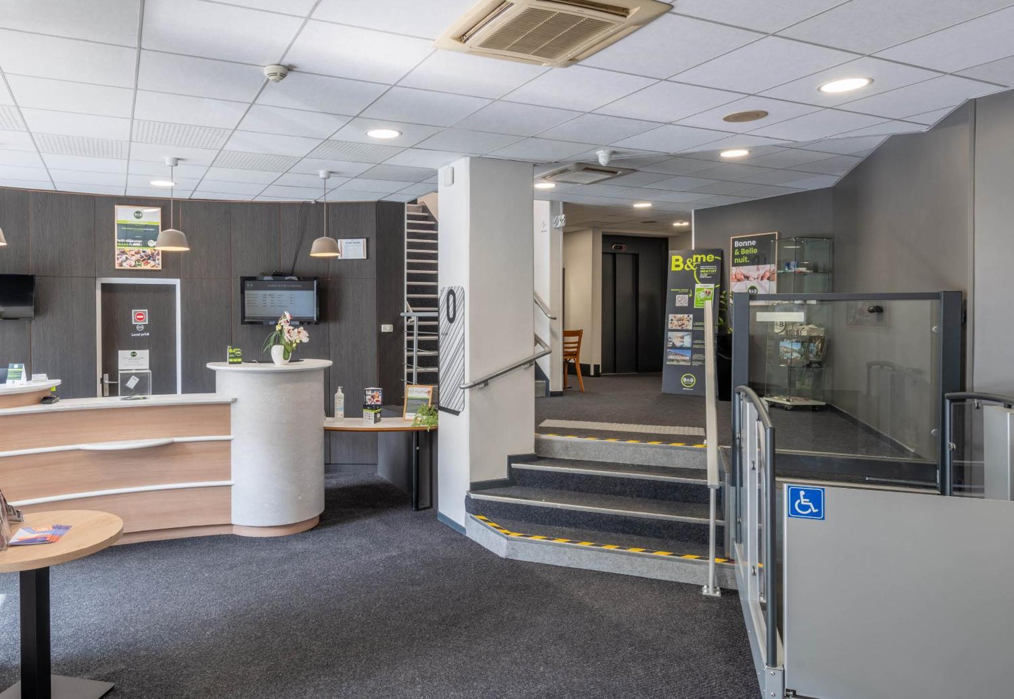 Centre Cathedrale Hotel 3*